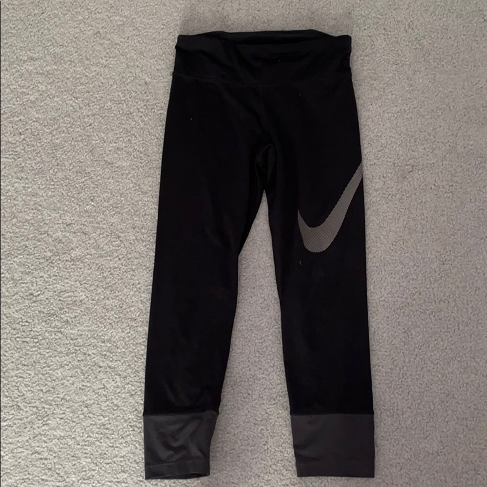 Nike cropped leggings